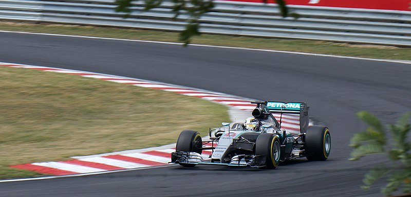 File:Hamilton Hungary 2015 Qual.jpg