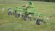 A modern tedder Heuwender Stoll Z450 6008.jpg