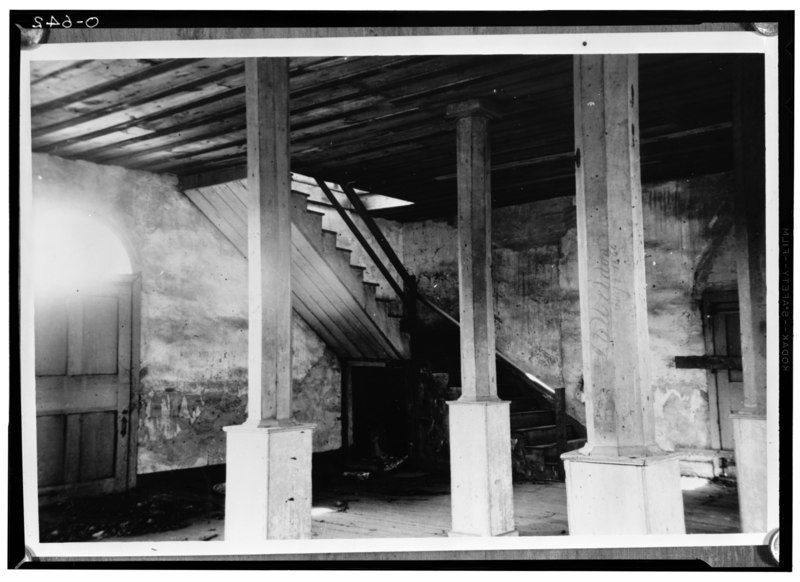 File:Historic American Buildings Survey, Perry E. Borchers, Photographer, 1951 INTERIOR AT FIRST FLOOR LEVEL. - Old Meigs County Courthouse, Chester, Meigs County, OH HABS OHIO,53-CHEST,1-2.tif