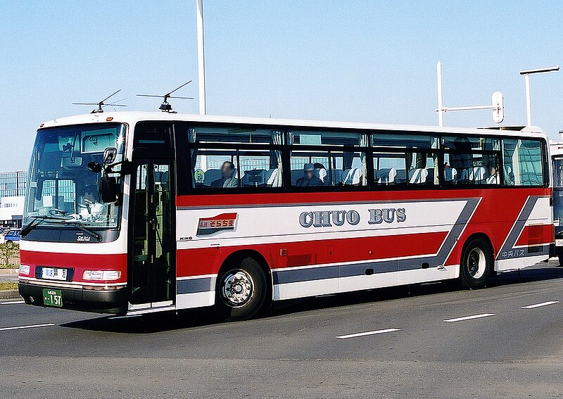 File:Hokkaido chuo bus kosoku sorachi HINO U-RU3FSCB.jpg