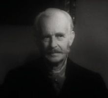 Howard Hickman in Cheers for Miss Bishop (1941)