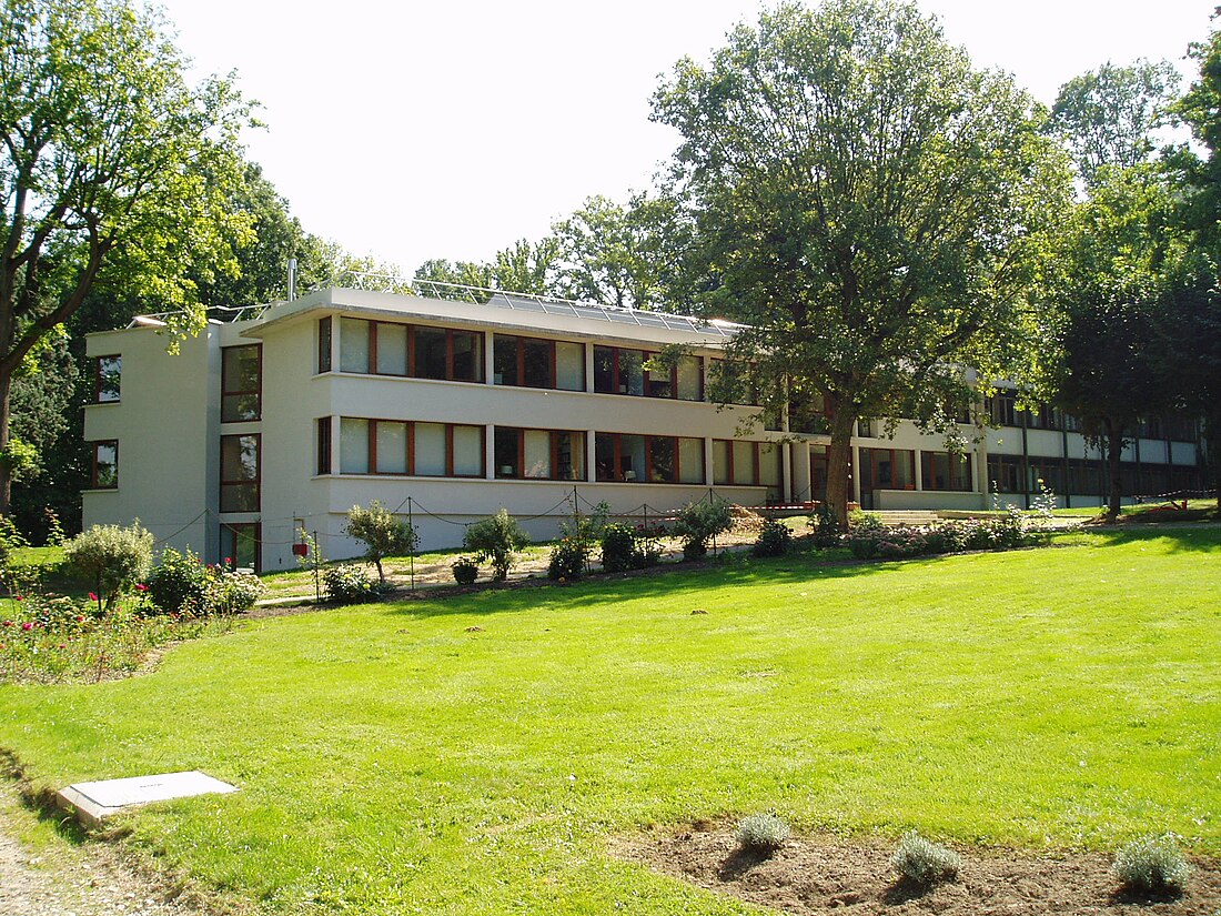 Instituto de Altos Estudios Científicos