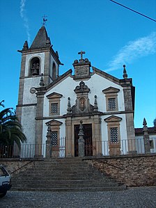 Igreja matriz de Vila Cova do Alva 2263.jpg