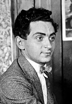 Irving Berlin 1906 Cropped.jpg