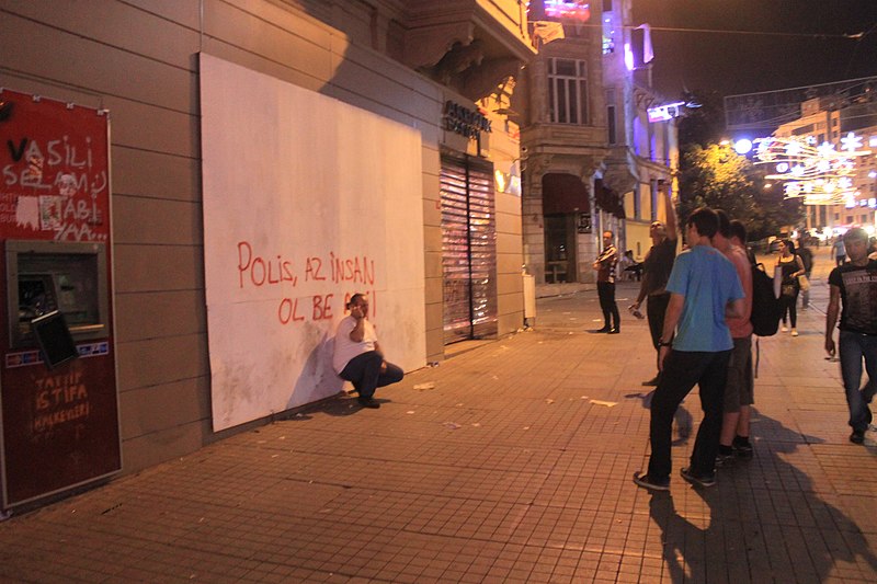 File:Istanbul during Gezi Park protests 1.jpg