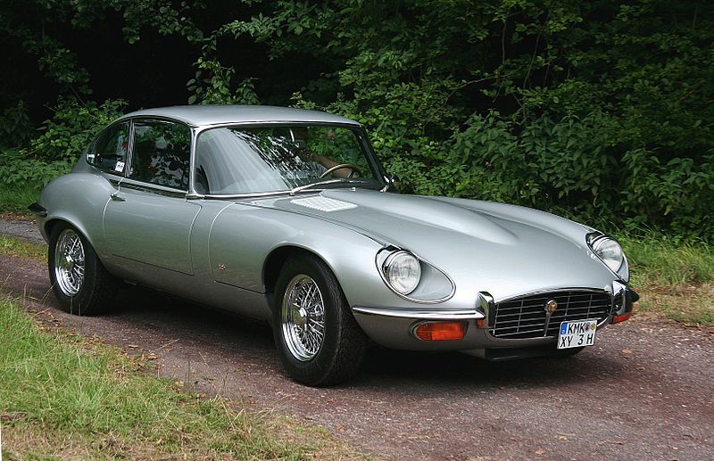 File:Jaguar E-Type V12, Bj. 1972 (2008-07-12).JPG