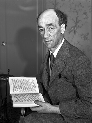 <span class="mw-page-title-main">James Stephens (author)</span> Irish novelist and poet (1880–1950)