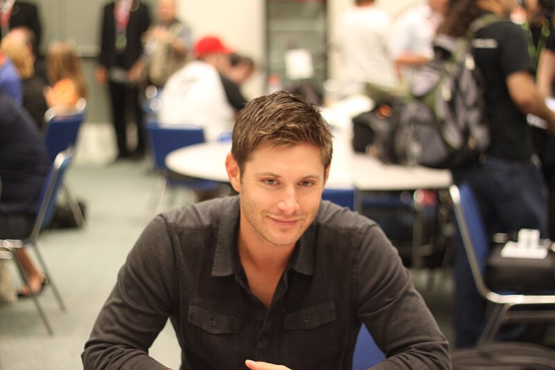 File:Jensen Ackles, 2011.jpg