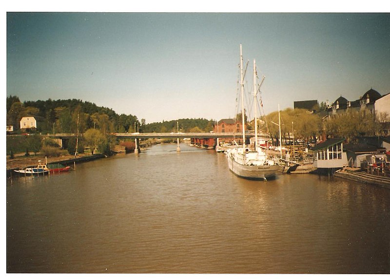 File:Jokiranta,Porvoo - panoramio - jampe.jpg