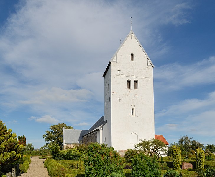File:Lønborg Kirche10.jpg