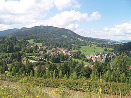 Le Morond, vue des Hôpitaux-Neufs.JPG