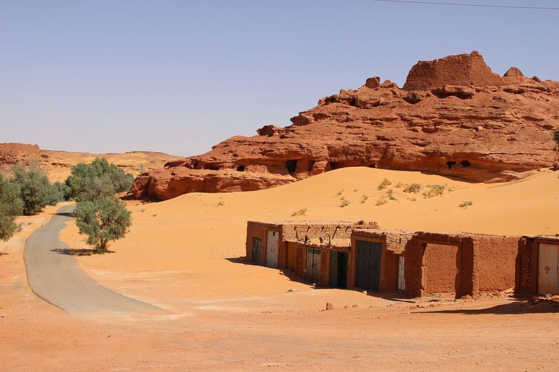 File:Le ksar d'ighzer.jpg