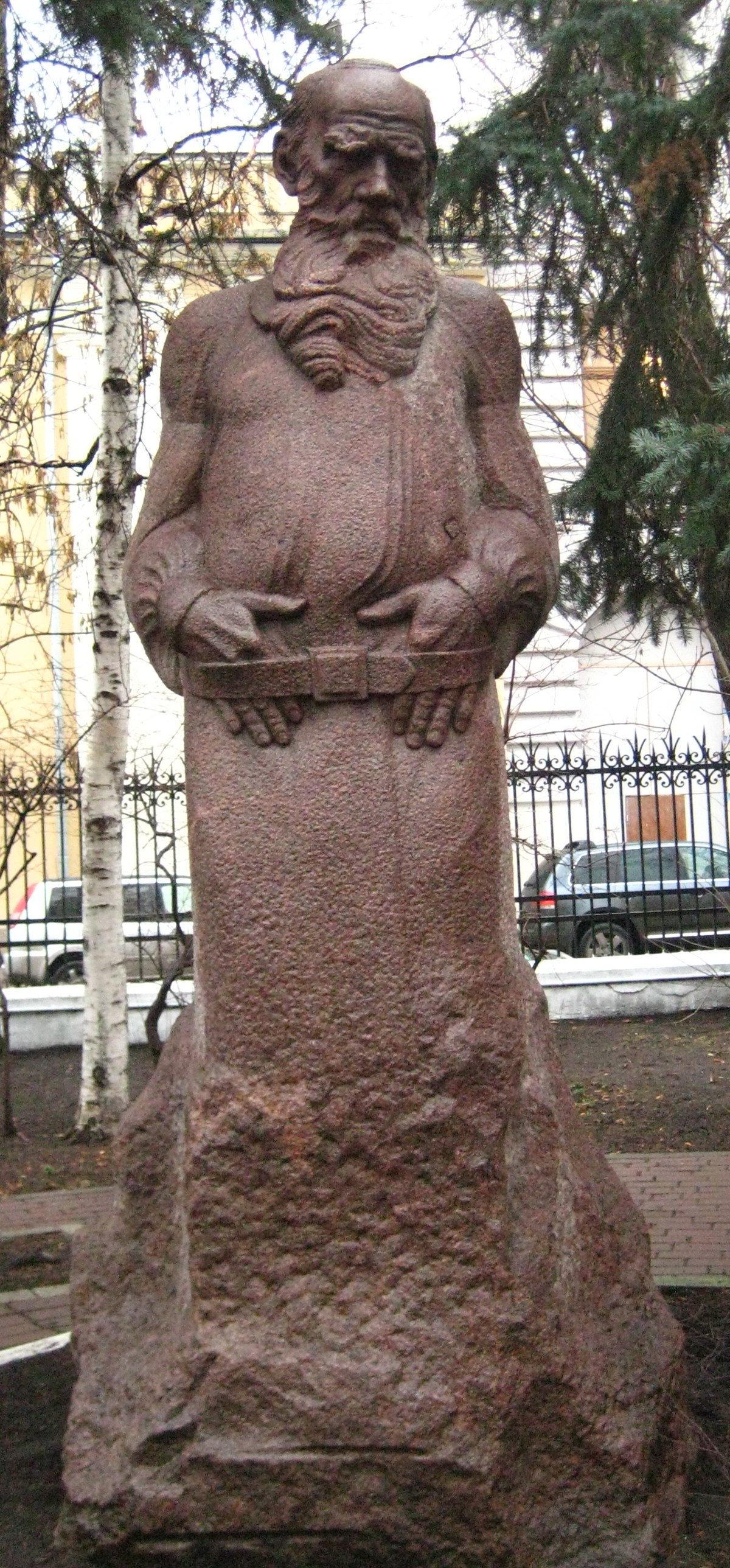 Памятник Льву Толстому (Москва, Пречистенка) — Википедия