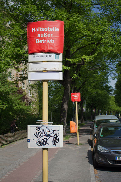 File:Lichtenrader Damm, Haltestelle außer Betrieb 20140429 36.jpg