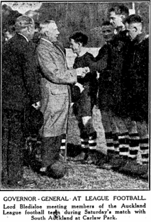 Lord Bledisloe meeting Auckland rugby league team players before their match with South Auckland in 1932.png