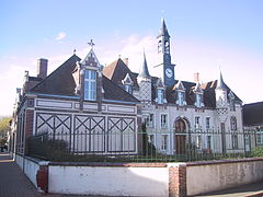 Senonches Town Hall.JPG