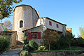 Casas que rodean la iglesia de St Félix de Tournegat Ariège.jpg