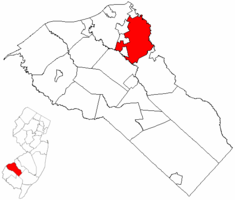 Location of Deptford Township in Gloucester County highlighted in red (right). Inset map: Location of Gloucester County in New Jersey highlighted in red (left).