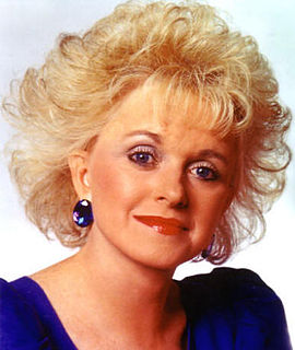 <span class="mw-page-title-main">Margo Smith</span> American singer-songwriter