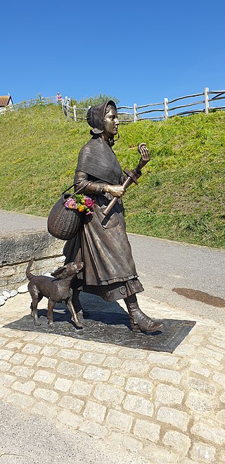 <span class="mw-page-title-main">Statue of Mary Anning</span> Bronze sculpture of the paleontologist Mary Anning in Lyme Regis, England