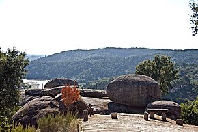 Miradouro do Penedo que Abana