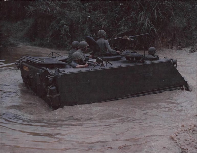 File:NARA 111-CCV-50-CC22785 Army of the Republic of Vietnam 4th Armored Cavalry Squadron M113 crossing river in training 1963.jpg