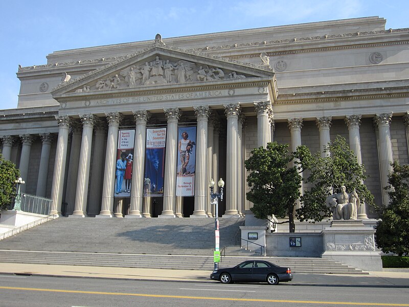 File:National Archives Building, Washington, D.C. (2013) - 2.JPG