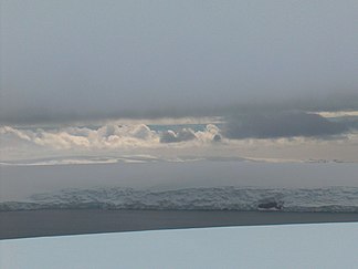 Blick vom Balkan-Schneefeld auf die Oryahovo Heights