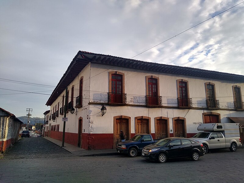 File:Pátzcuaro, Michoacán en Diciembre 2019 067.jpg