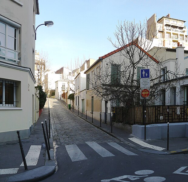 File:P1090187 Paris XX rue Laurence-Savart rwk.JPG