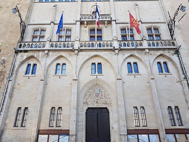 File:Palais des Archevêques de Narbonne 02.jpg
