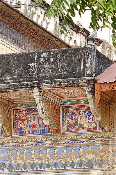 File:Peintures murales extérieures (Sneh Ram Ladias Haveli, Mandawa) (8429102651).jpg