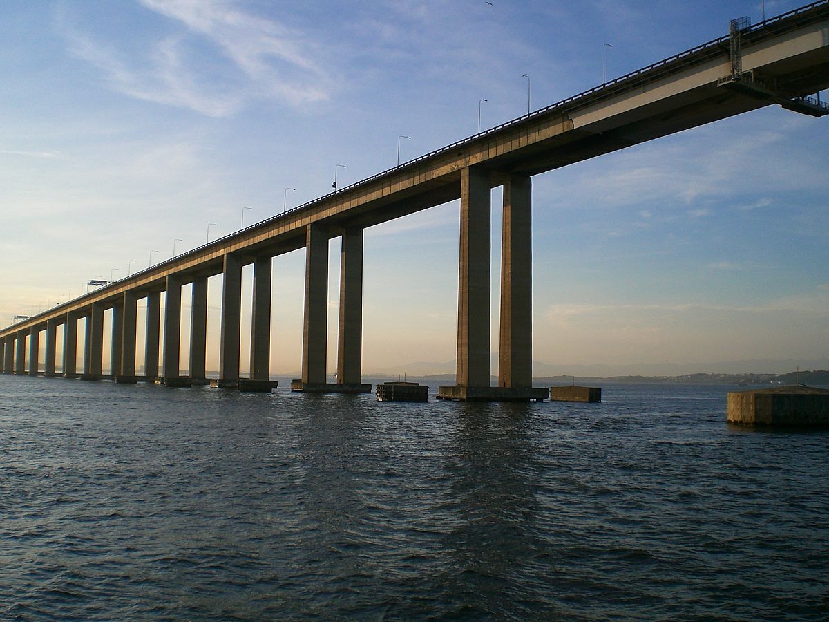 Ponte Rio Niterói - Rio de Janeiro.jpg