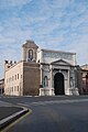 Porta Pia (facciata esterna), terminata nel 1869 su progetto in stile neoclassico di Virginio Vespignani.