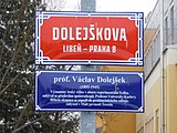 Praha - Libeň, Dolejškova, cedule