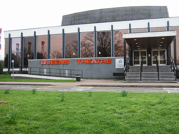 Queen's Theatre, Hornchurch