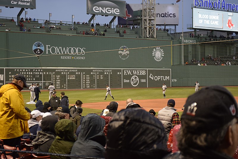 File:Red Sox vs. Yankees (40527644725).jpg