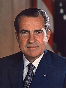 Presidential portrait of Richard Nixon.
