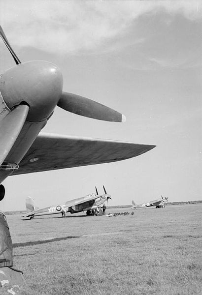 File:Royal Air Force Bomber Command, 1942-1945. CH10126.jpg