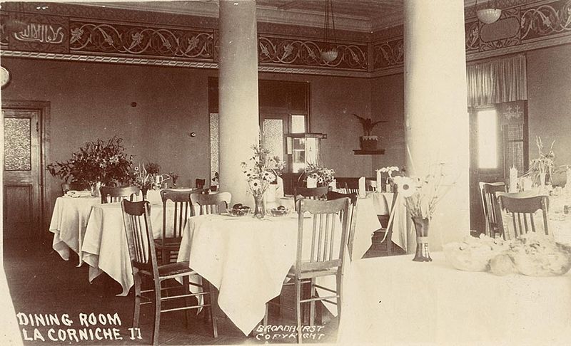 File:SLNSW 796632 Dining Room La Corniche.jpg