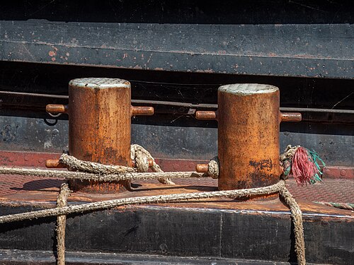 Ropes moored on a barge in front of the lock in Bamberg