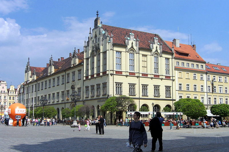 File:Siedziba Prezydenta Wrocławia - panoramio.jpg