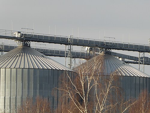 Silos in der Nähe von Mulmshorn