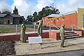 English: A set of stautes in en:Smythesdale, Victoria showing the arrest of a Chinese miner and his European wife following