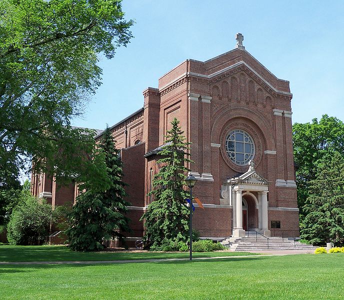 File:St. Thomas Aquinas Chapel Minnesota 5.jpg