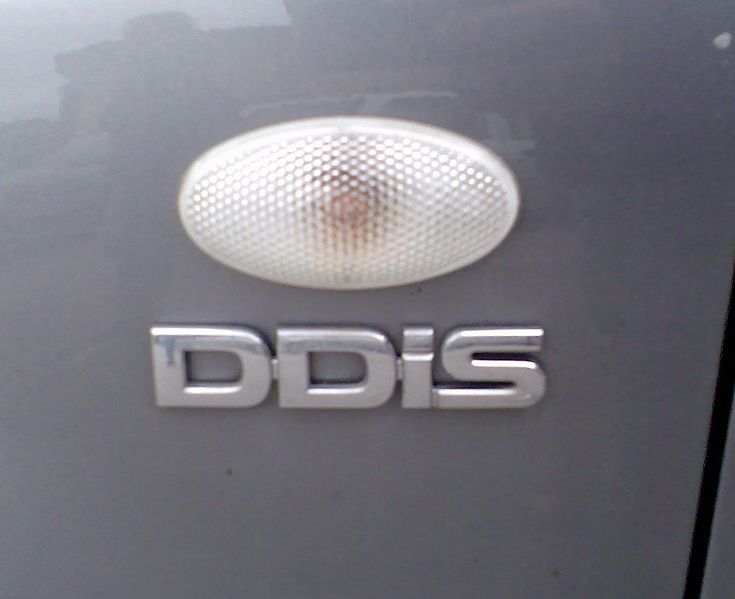 File:Suzuki DDIS Diesel logo.jpg