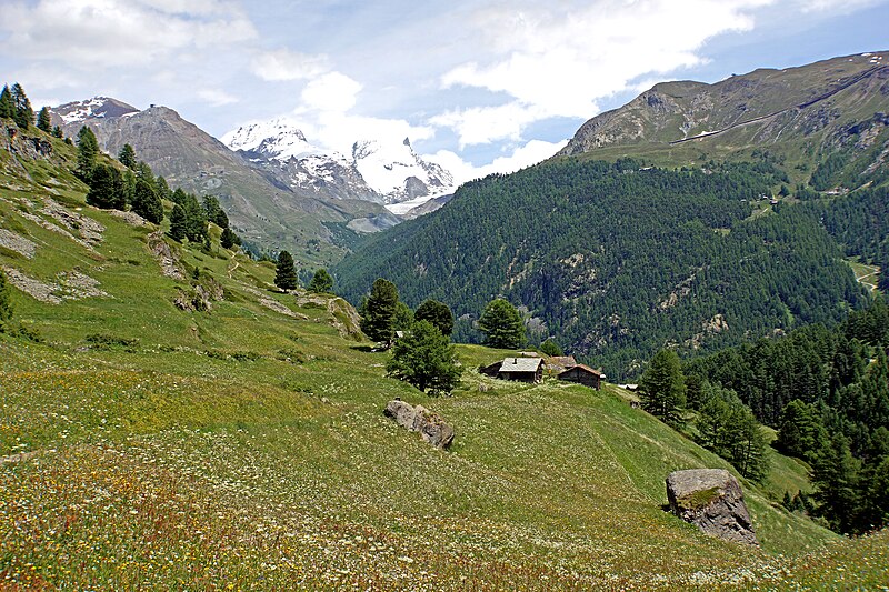 File:Switzerland-02456 - Another great view (22993591392).jpg