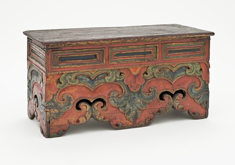 File:Table LACMA M.2010.78.6 (1 of 2).jpg