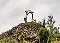 Tarasp gemeente Scuol gemeente Scuol in Lower Engadin, Graubünden. sculptuur aan de straat Sparsels.