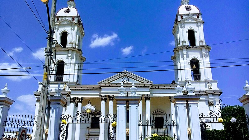 File:Templo San Antonio de Padua.jpg